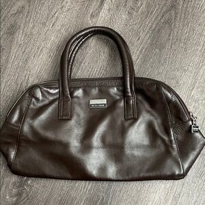 Perlina Elegant Brown Leather Handbag